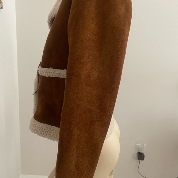 WINTER COAT AS SHOWN SIZE S 4-6🛍 - Picture 8 of 13